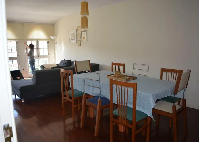 Spacious Apt. At Viana\'S Top Location
