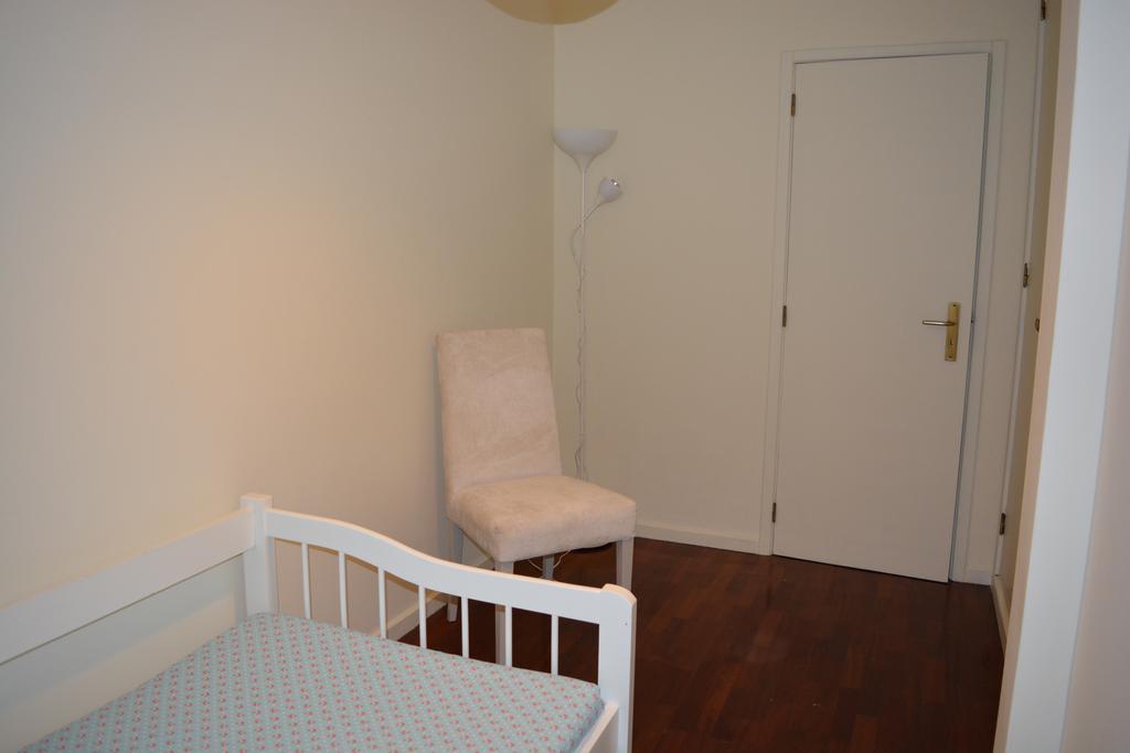 Apartment Spacious Apt. At Viana's Location