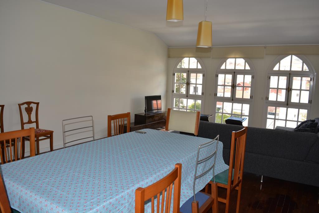 Spacious Apt. At Viana's Location